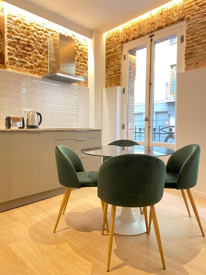 Apartamentos Con Encanto En La Latina Madrid Dış mekan fotoğraf