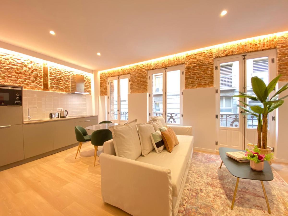 Apartamentos Con Encanto En La Latina Madrid Dış mekan fotoğraf