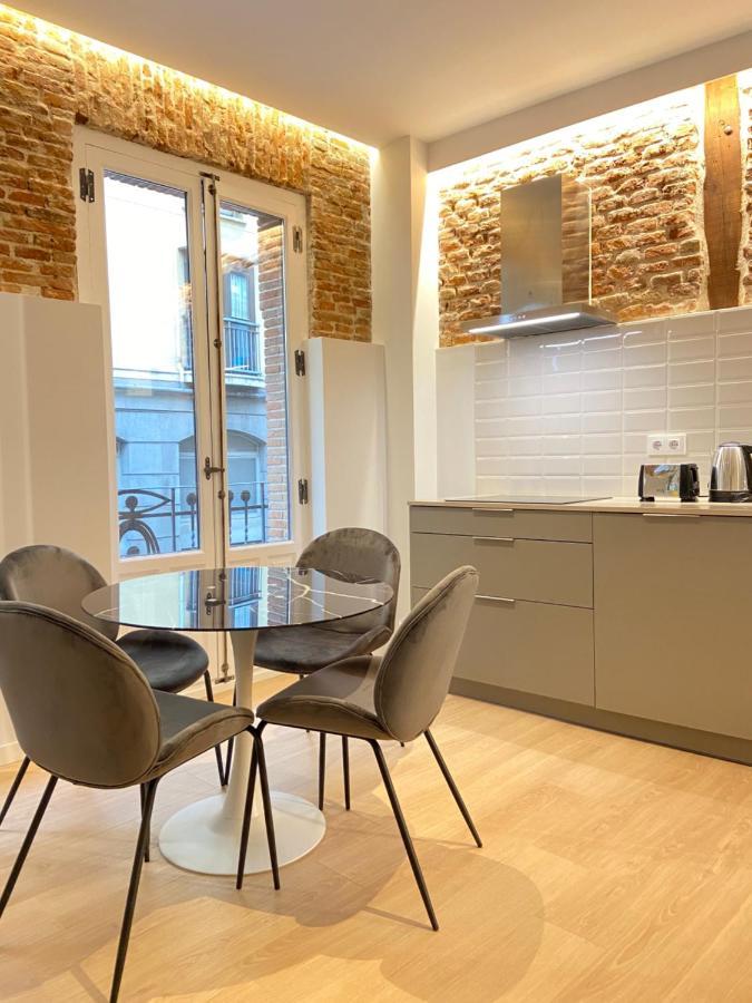 Apartamentos Con Encanto En La Latina Madrid Dış mekan fotoğraf
