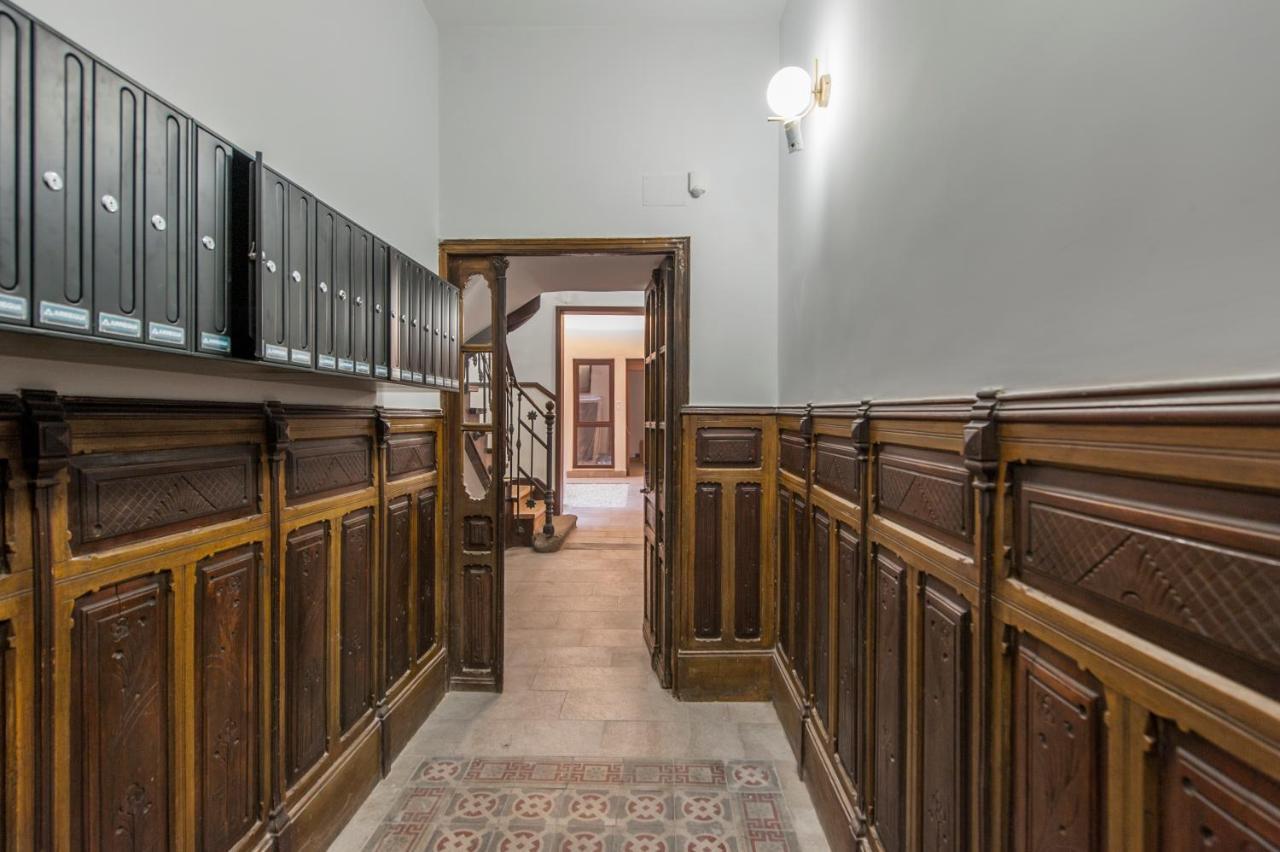 Apartamentos Con Encanto En La Latina Madrid Dış mekan fotoğraf